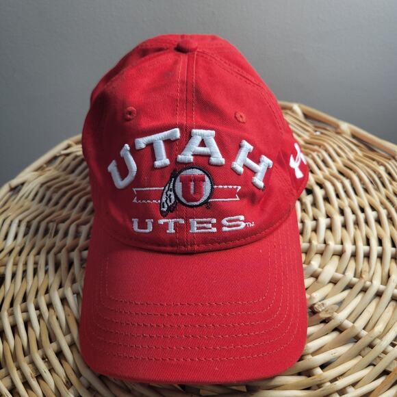 UTES Cap University Of Utah Baseball Hat Red Under Armour Adjustable Good Cond - Picture 1 of 8